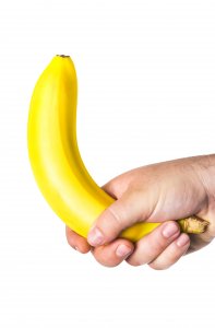 Усиление эрекции - фото поднятого банана в руке мужчины | Академия SCHALI®